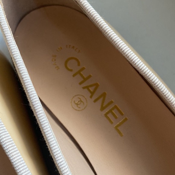 Chanel Nude Patent Leather Ballet flats - Picture 4 of 15